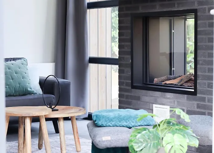 Delightful Luxury 2-bedroom In Nature